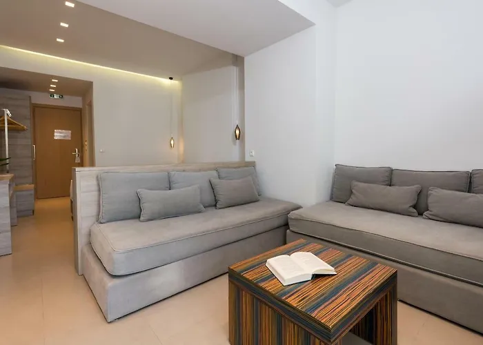 Princess Golden Chrisi Ammoudia