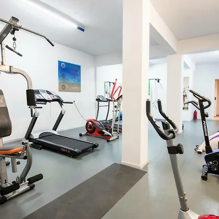 Princess Golden 克里斯阿穆迪亚